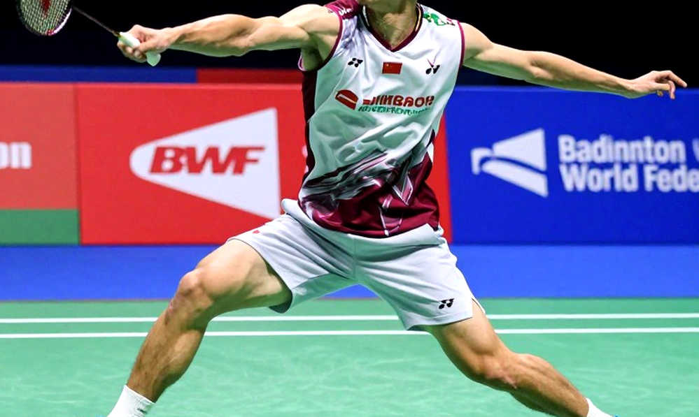 Giao cầu 1,15 mét ở BWF World Tour: vùng xám nằm trong mắt trọng tài, không nằm trong máy đo