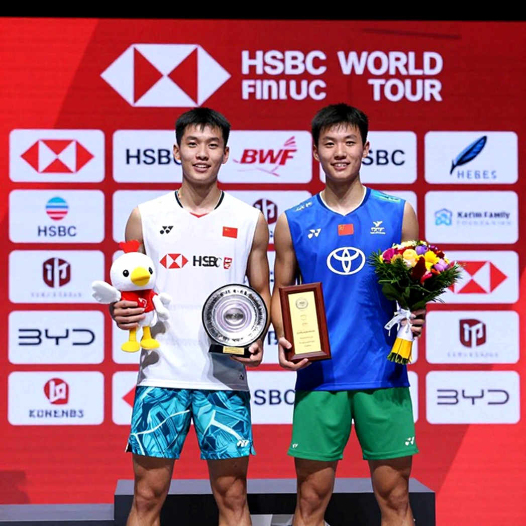 Giao cầu 1,15 mét ở BWF World Tour: vùng xám nằm trong mắt trọng tài, không nằm trong máy đo Giao cầu 1,15 mét ở BWF World Tour: vùng xám nằm trong mắt trọng tài, không nằm trong máy đo