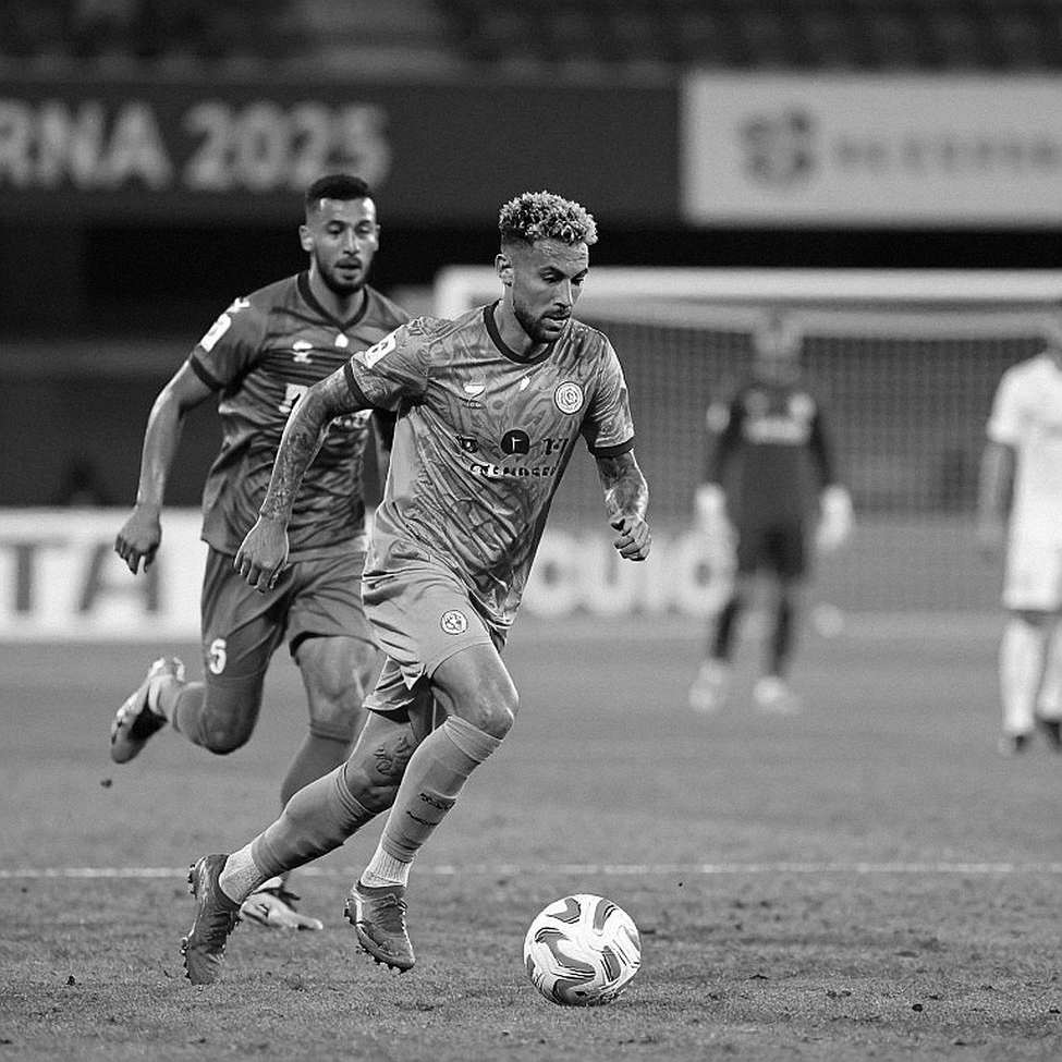 V-League trở lại sau kỳ nghỉ quốc tế: Ghế nóng của Hà Nội FC và Đồng Nai bị đặt lên bàn cân