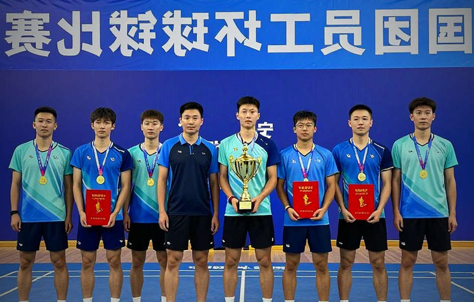Aidil Sholeh và chức vô địch Super 100: Lịch sử Malaysia được viết từ ngoài hệ thống