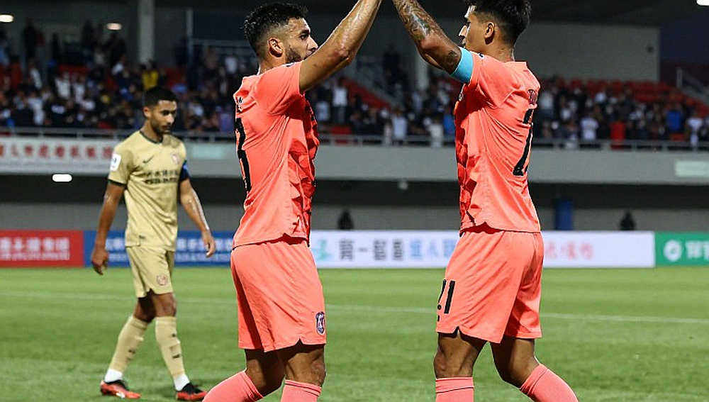 The Silence of V.League: When Data Doesn't Speak The Silence of V.League: When Data Doesn't Speak
