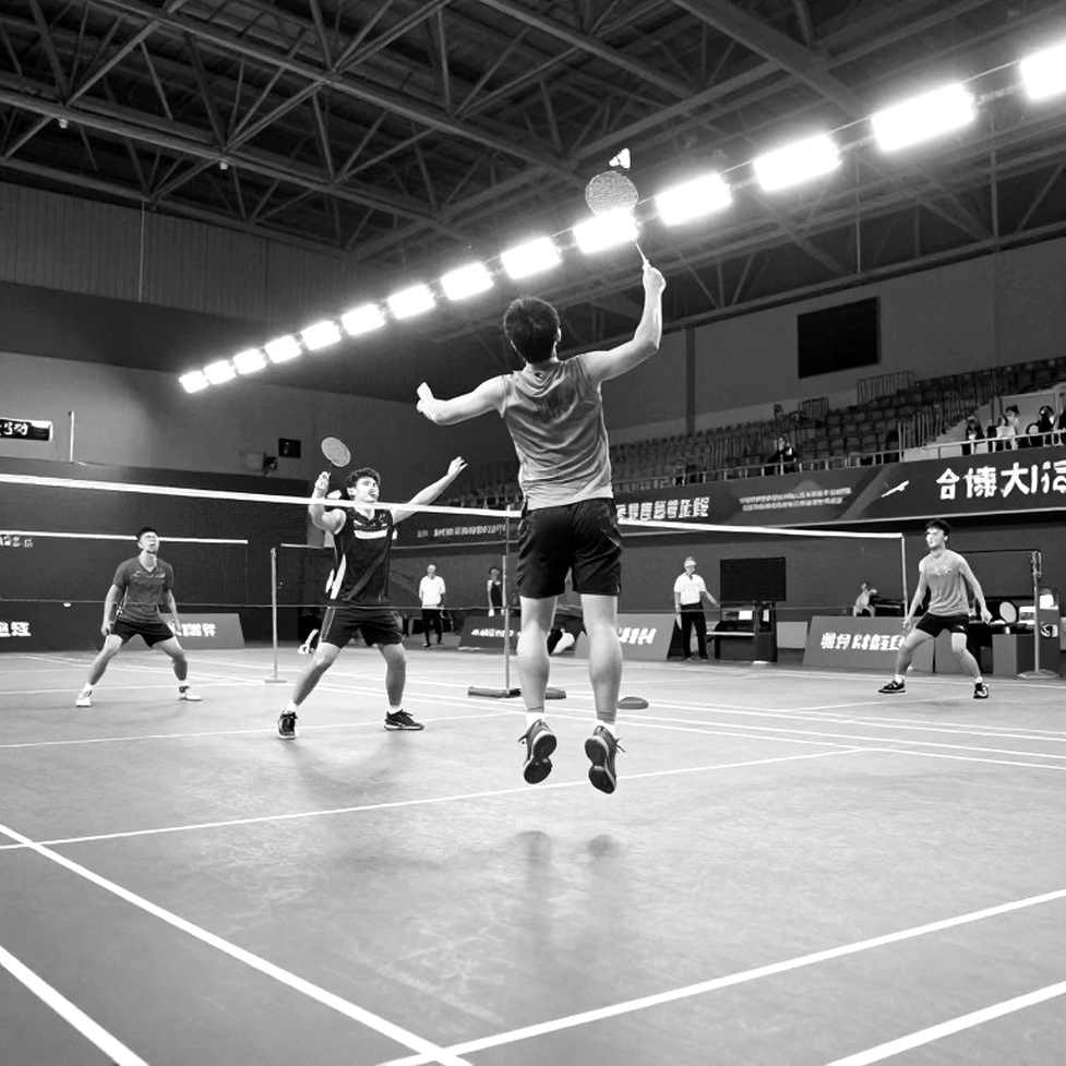 Khi vương miện của T1 chạm đất: Joe Marsh, Sports Seoul và 102 ngày thương mại