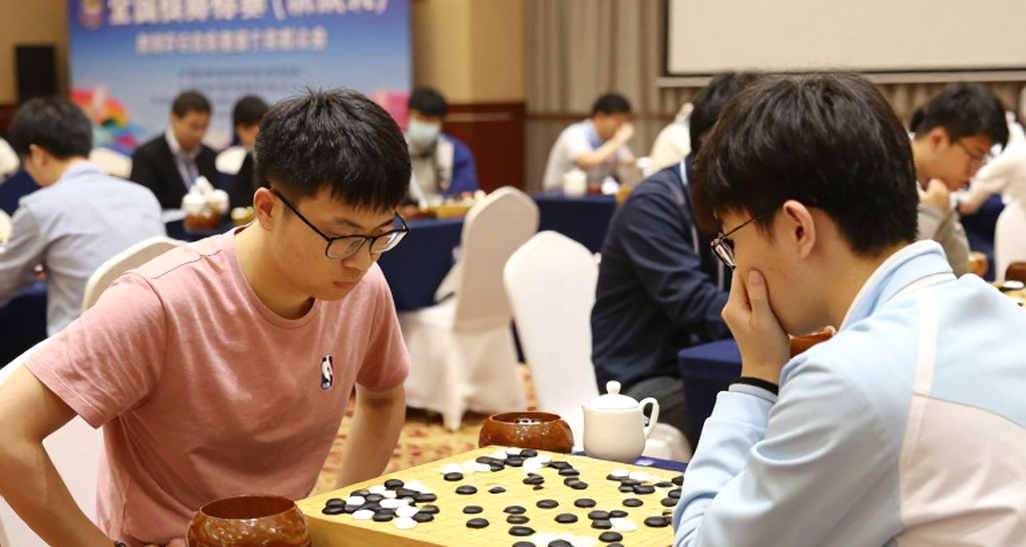 Món quà ngoại giao từ ván cờ: Biên bản World Cup của Sindarov và tương lai thế hệ vàng cờ vua