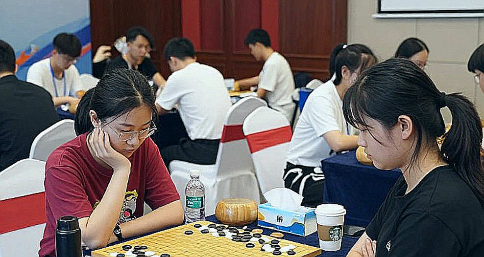 Elephant Gambit và 60 phút mua bất ngờ: Andrew Martin dạy cờ trên ChessBase'26 Elephant Gambit và 60 phút mua bất ngờ: Andrew Martin dạy cờ trên ChessBase'26