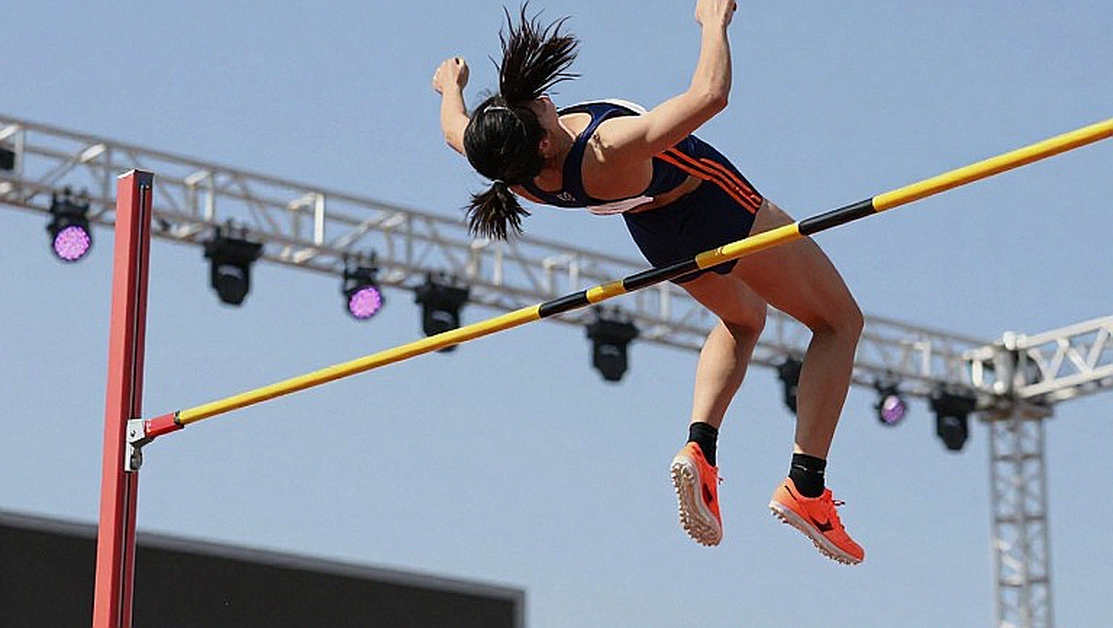 Đôi giày không có tên trong danh sách: tấm huy chương vàng Asian Games bị rút và khoảng trống phía sau một tên tuổi