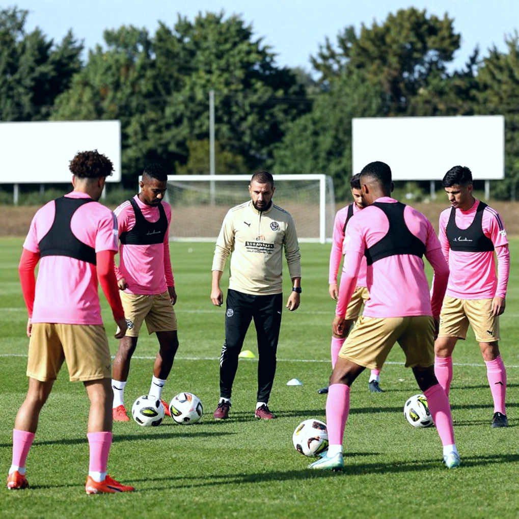 U23 Thailand Faces Tactical Dilemma Against U23 Japan's Impenetrable Defense