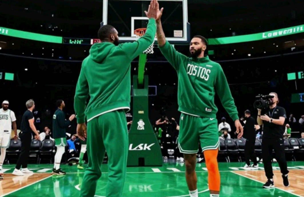 Một suất ngoại binh, một canh bạc: Unicaja Málaga và phép thử Kevin Knox