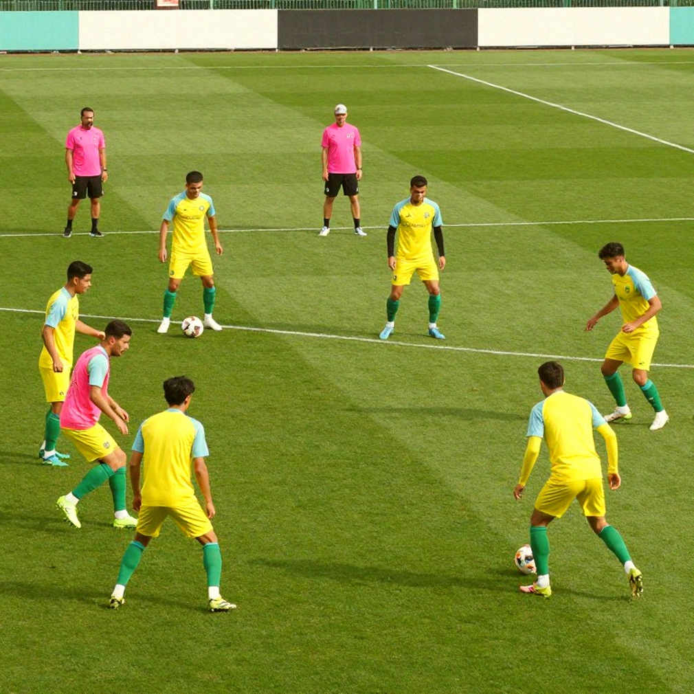 León thua América 3-2: bốn lần Gandolfi nói “chi tiết” và khoảng trống dữ liệu phía sau