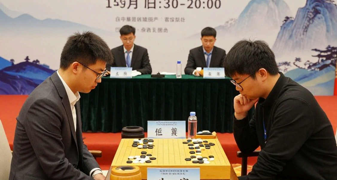ChessBase thêm Kostya Kavutskiy vào FritzTrainer: cuộc đua danh tính tác giả trong làng cờ vua