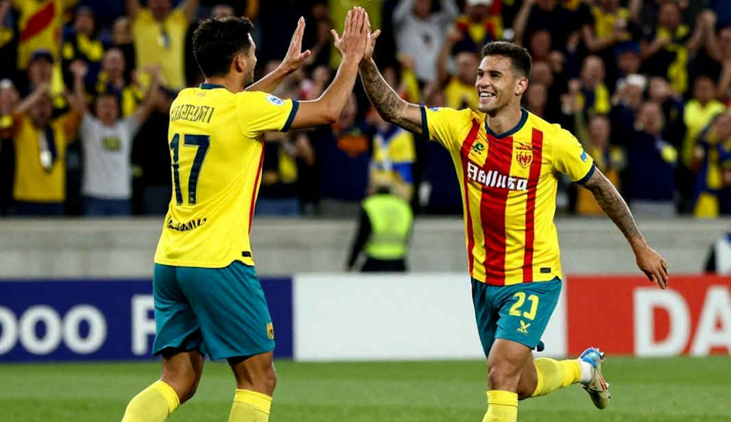 Bàn thắng phút bù giờ của Mathías Tomás giúp Puebla vượt qua Necaxa, leo lên vị trí thứ 5