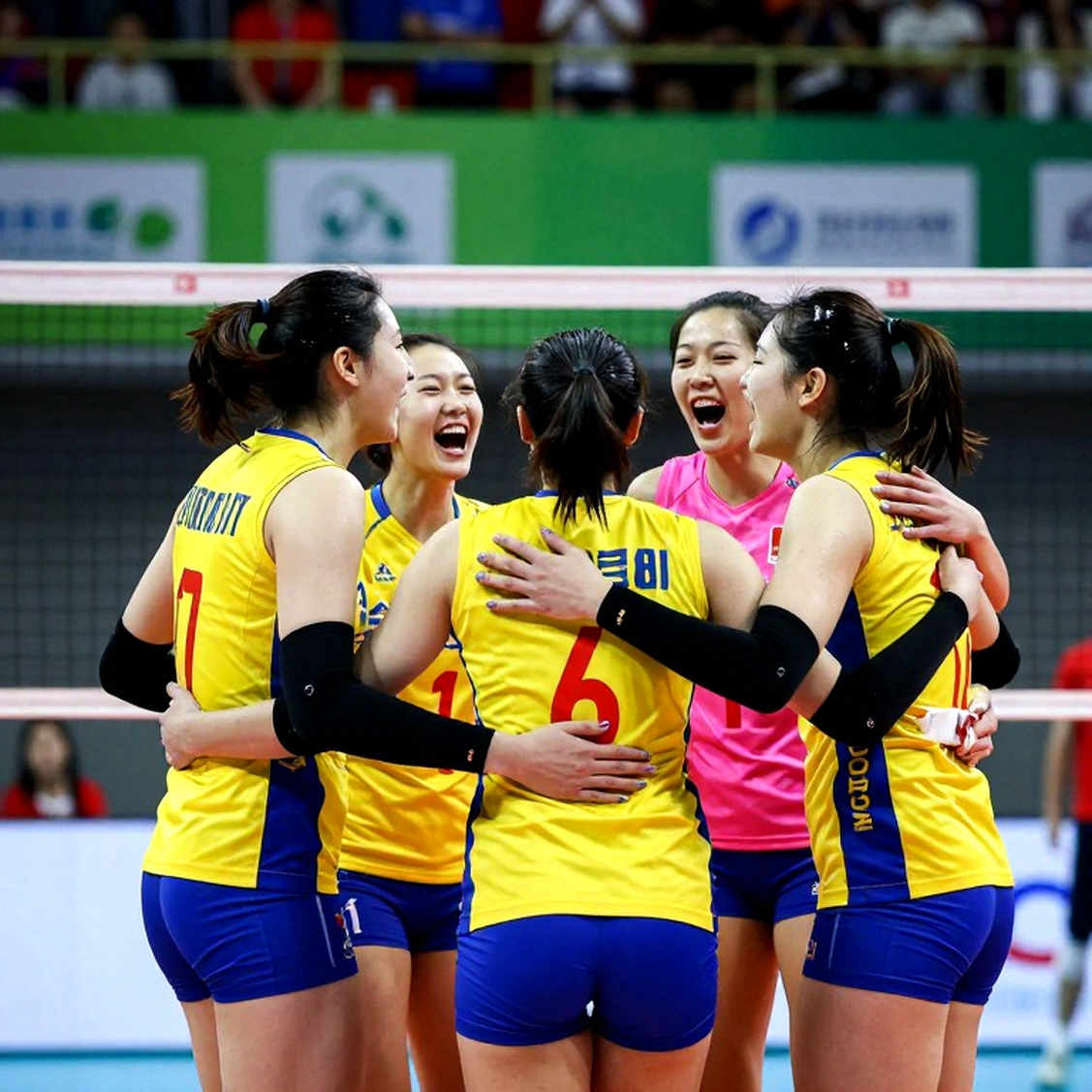 Thổ Nhĩ Kỳ thua Romania 1-3 tại EuroVolley 2026: Efeler để vé đi tiếp lại cho trận cuối với Latvia