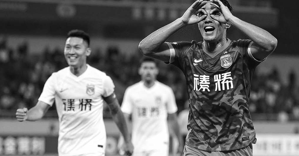 Kỳ chuyển nhượng V.League 1 và nghề lọc tin: dấu thời gian, bậc nguồn và biểu đồ chiều sâu