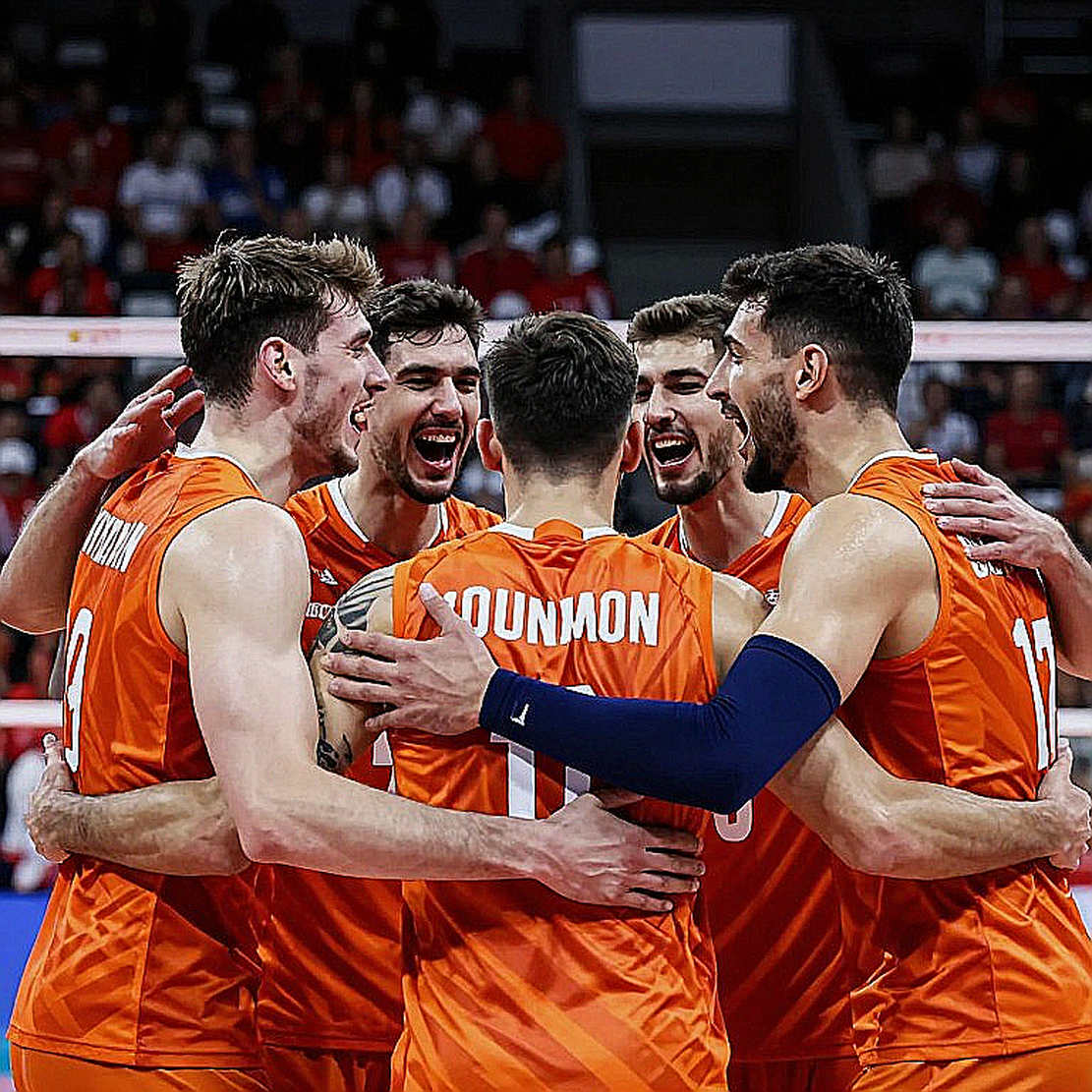 The Revolving Door of World Volleyball: Inside the Transfer Market and the Price of Panic The Revolving Door of World Volleyball: Inside the Transfer Market and the Price of Panic