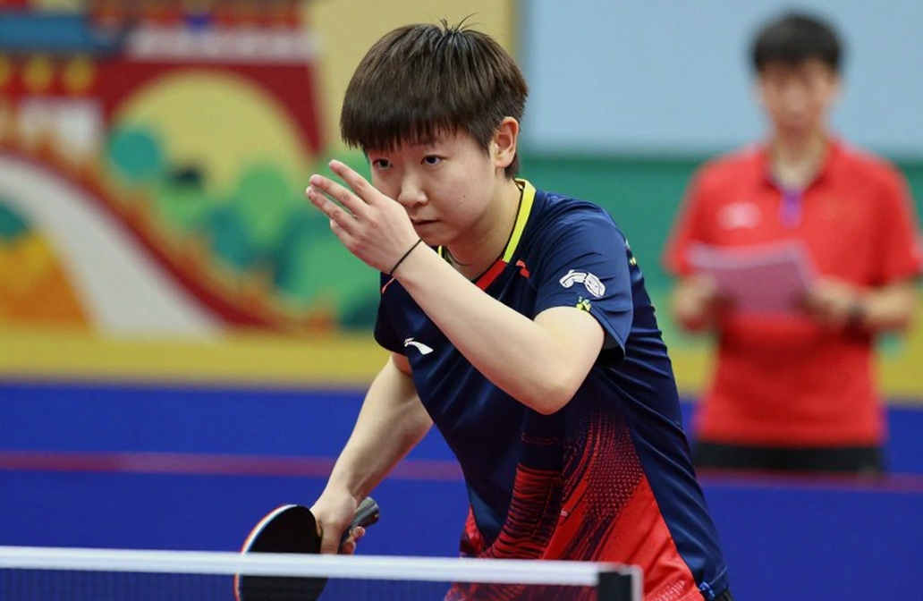 Cuốn sổ trống của bóng bàn Việt Nam