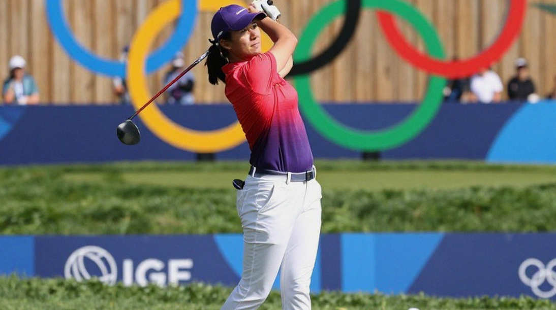 Tiger Woods: 5 năm treo bằng lái, 11 tháng xa golf, và một hồ sơ đang chờ đóng lại Tiger Woods: 5 năm treo bằng lái, 11 tháng xa golf, và một hồ sơ đang chờ đóng lại