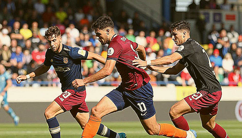 Barcelona khiếu nại PSG lên UEFA sau trận thua: hồ sơ thật nằm ở khâu phê duyệt tấm băng rôn